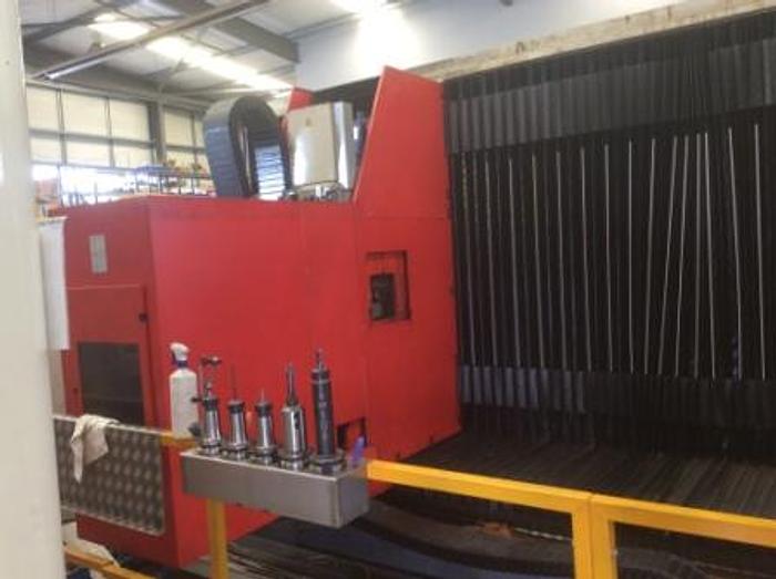 Used 2001 Matec HV 30 6 Axis Machining Centre