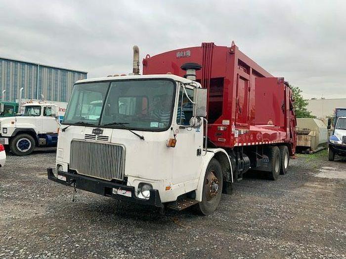 Used 2005 Autocar WXL