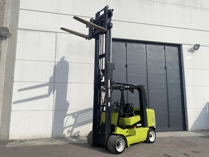 Usato 2001 CLARK CDC 70