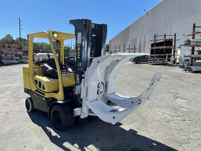 Used 10,000 POUND HYSTER MODEL S100FTBCS FORKLIFT WITH 64" DIAMETER CASCADE CLAMP