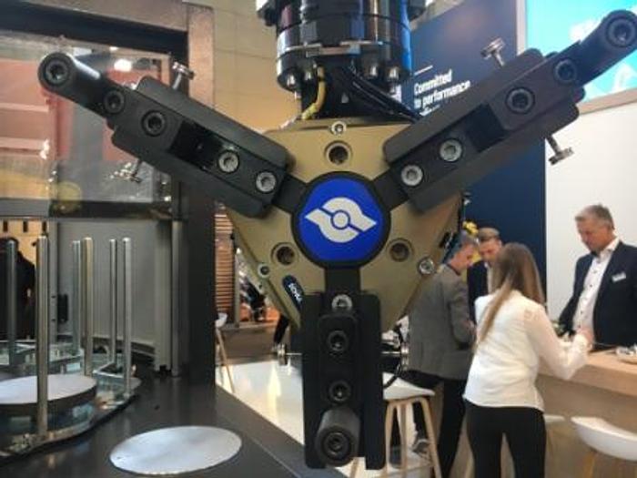 Halter MillStacker BIG 35 Loading Robot