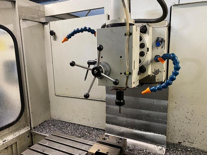 Used 1994 Mikron UME 560 3 Axis Machine CNC Milling Machine