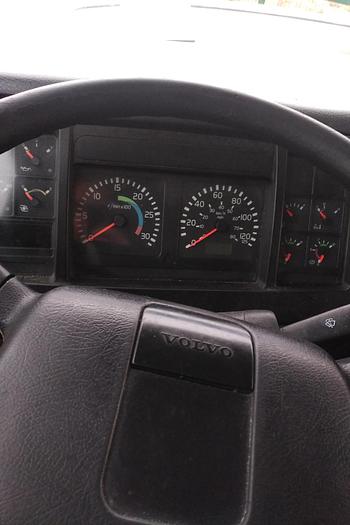 Usado 2001 VOLVO FL 19 250 curtainsider
