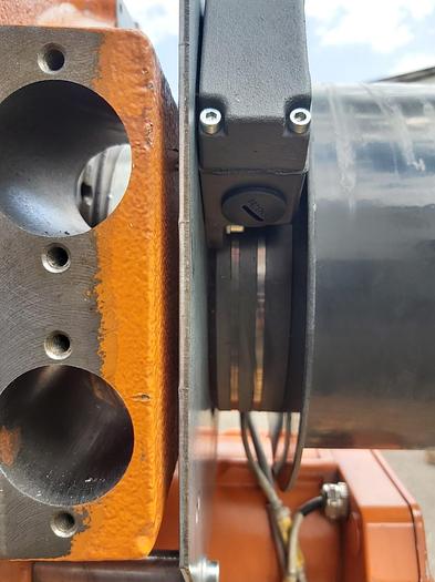 Gebraucht Schwenkantrieb, Servomotor mit Getriebe, MTC 2000, ABB gebraucht-Top