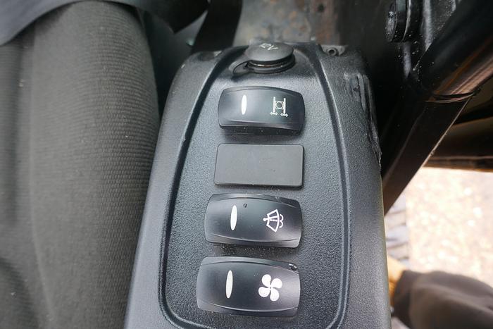 Used 2014 JCB 8018 CTS