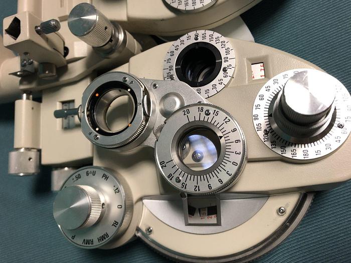 Gebraucht Topcon VT-10 Vision Tester 3616047