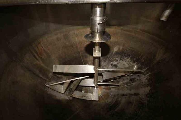 Used LEE 300 GAL. SINGLE AGITATION & SCRAPE JACKETED STEAM KETTLE, #300A55, (STOCK #802C).