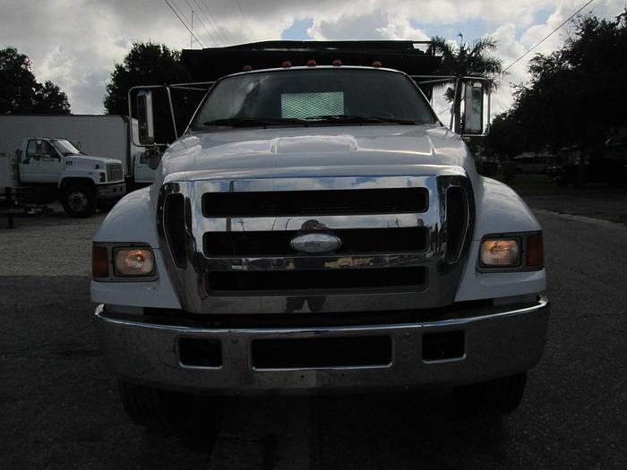 Used 2007 Ford F750 Conventional Dump Truck