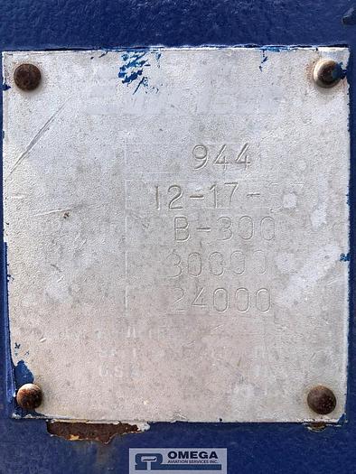 Used 1987 Equitech B300 Pushback Tractor