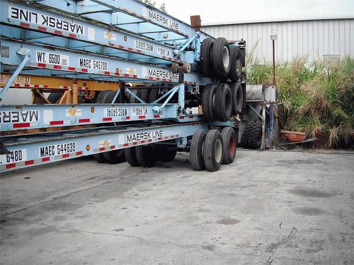 Used 1987 STRICK 40 ft Chassis