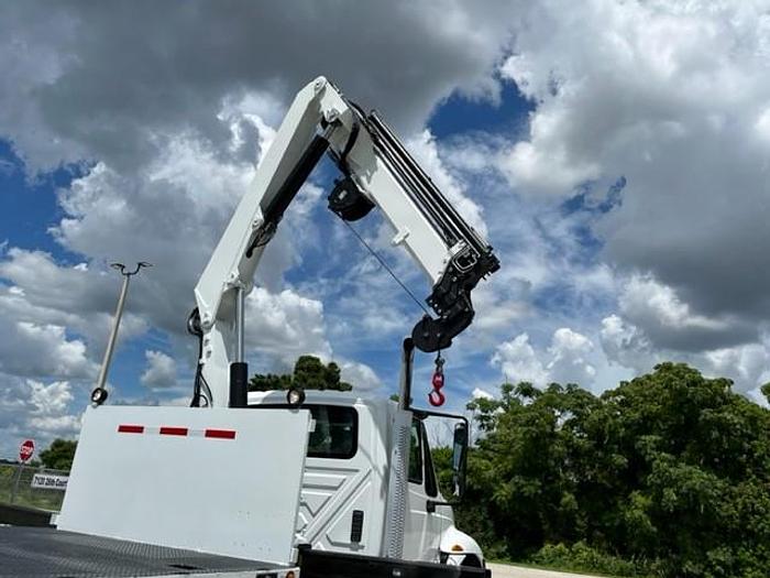 Used PM 12023 11,905 lbs Knuckle Boom on 2013 International 4300 Reg Cab Flatbed Truck - C83944