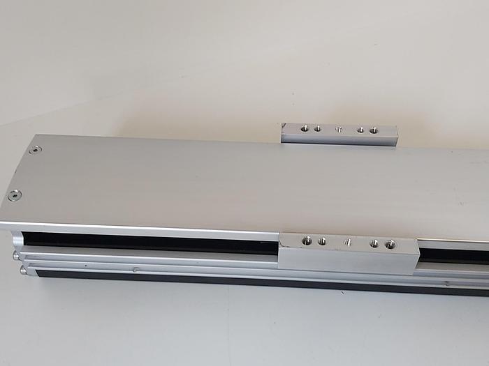 Servomotor + Elektroschlitten, EMMS-AS-70-M-LS-RMB + EGSK-46-200-10P, Festo gebraucht-Top