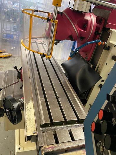 Used BRUGT UNIVERSALFRÆSER FABRIKAT LAGUN, MODEL GUM 152
