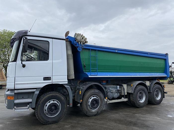 Usato 2001 MERCEDES ACTROS 4143
