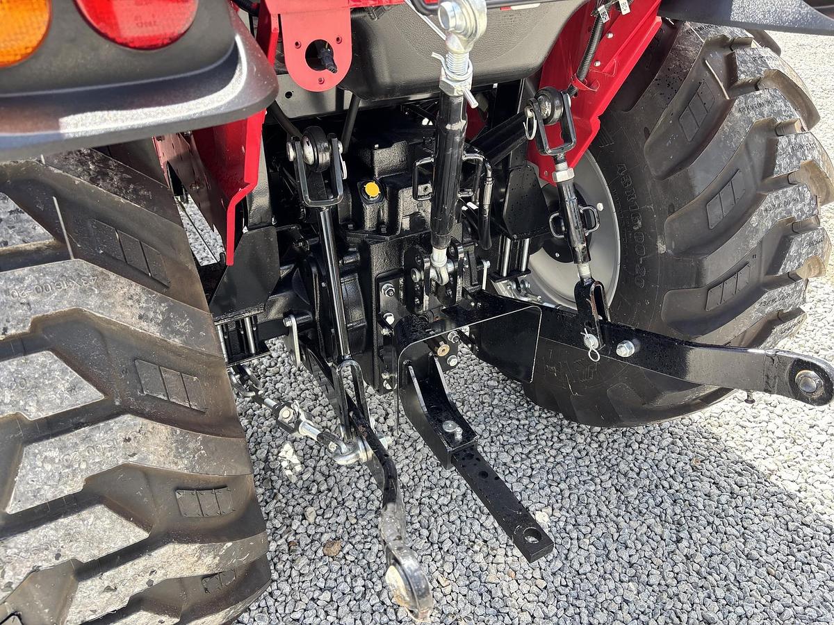 Used 2021 MAHINDRA 2638 HST