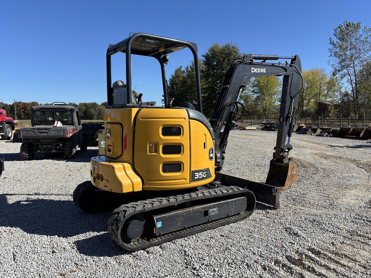 Used 2021 John Deere 35G