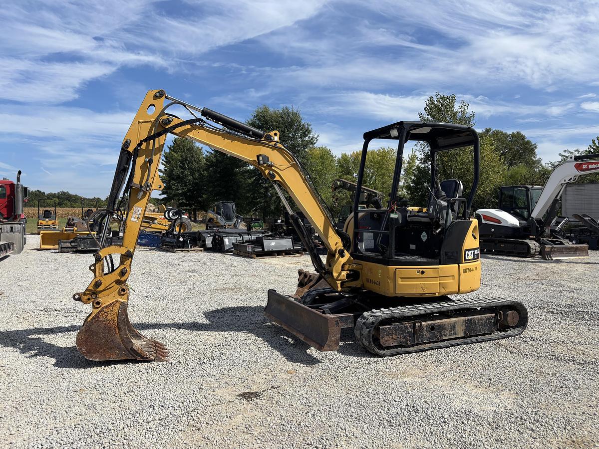 Used 2014 CATERPILLAR 303.5E CR