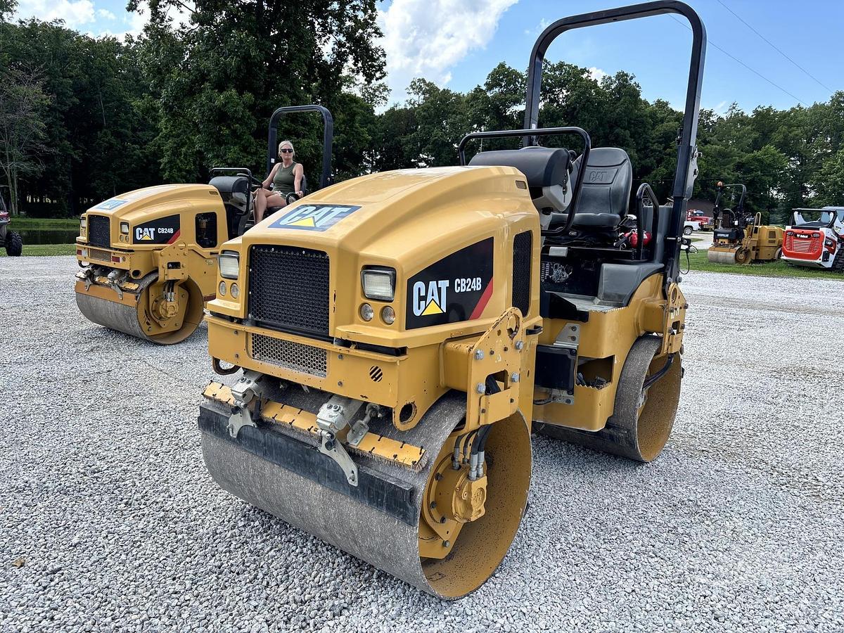 Used 2019 CATERPILLAR CB24B