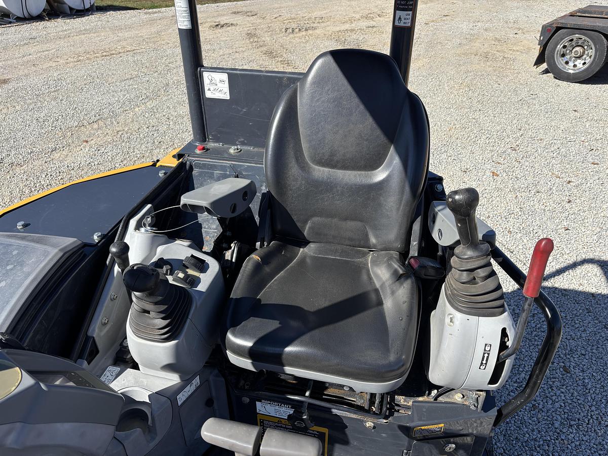 Used 2021 John Deere 35G
