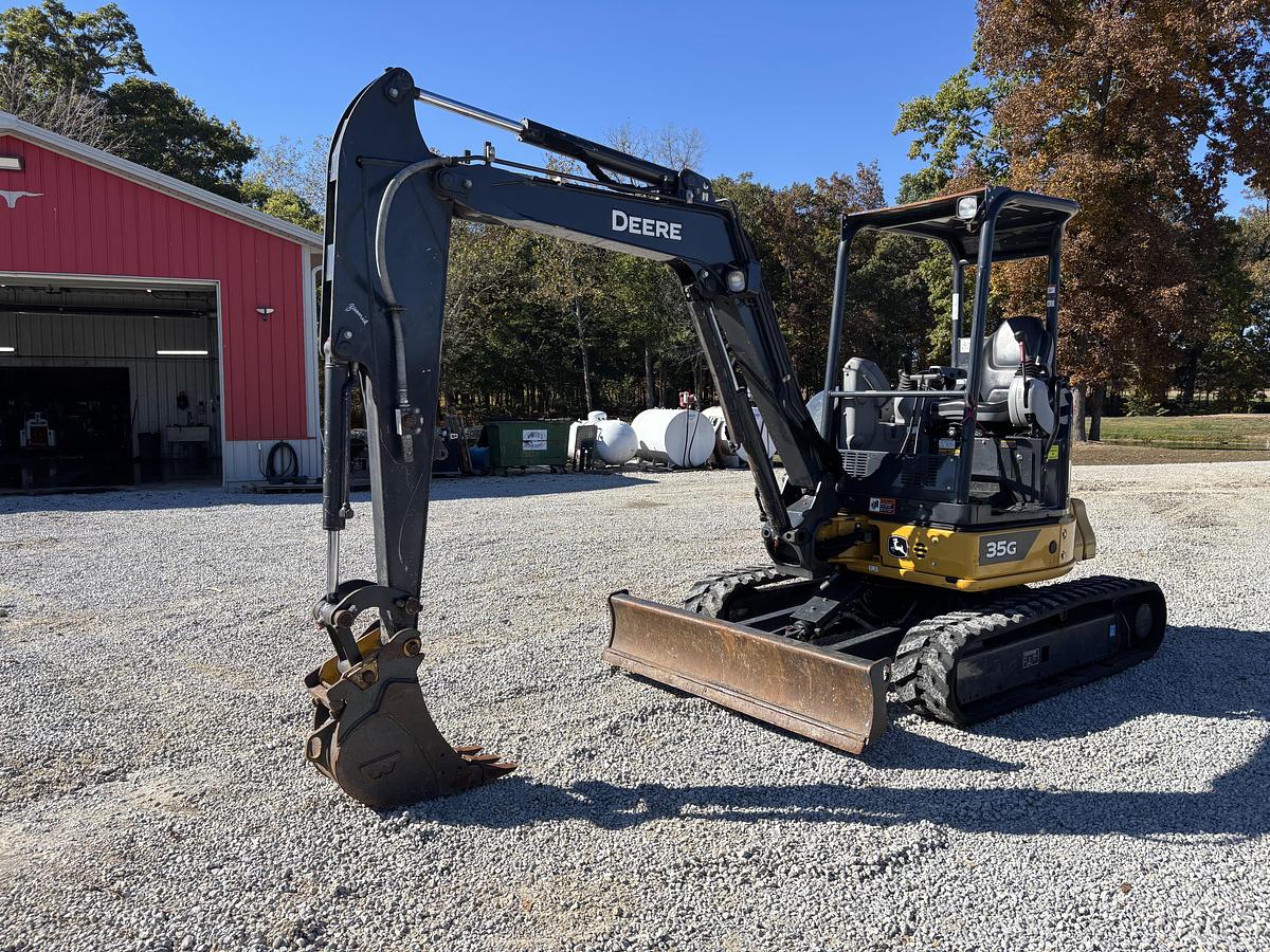 Used 2021 John Deere 35G