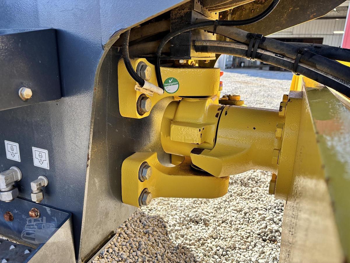 Used 2019 BOMAG BW177PDH-5