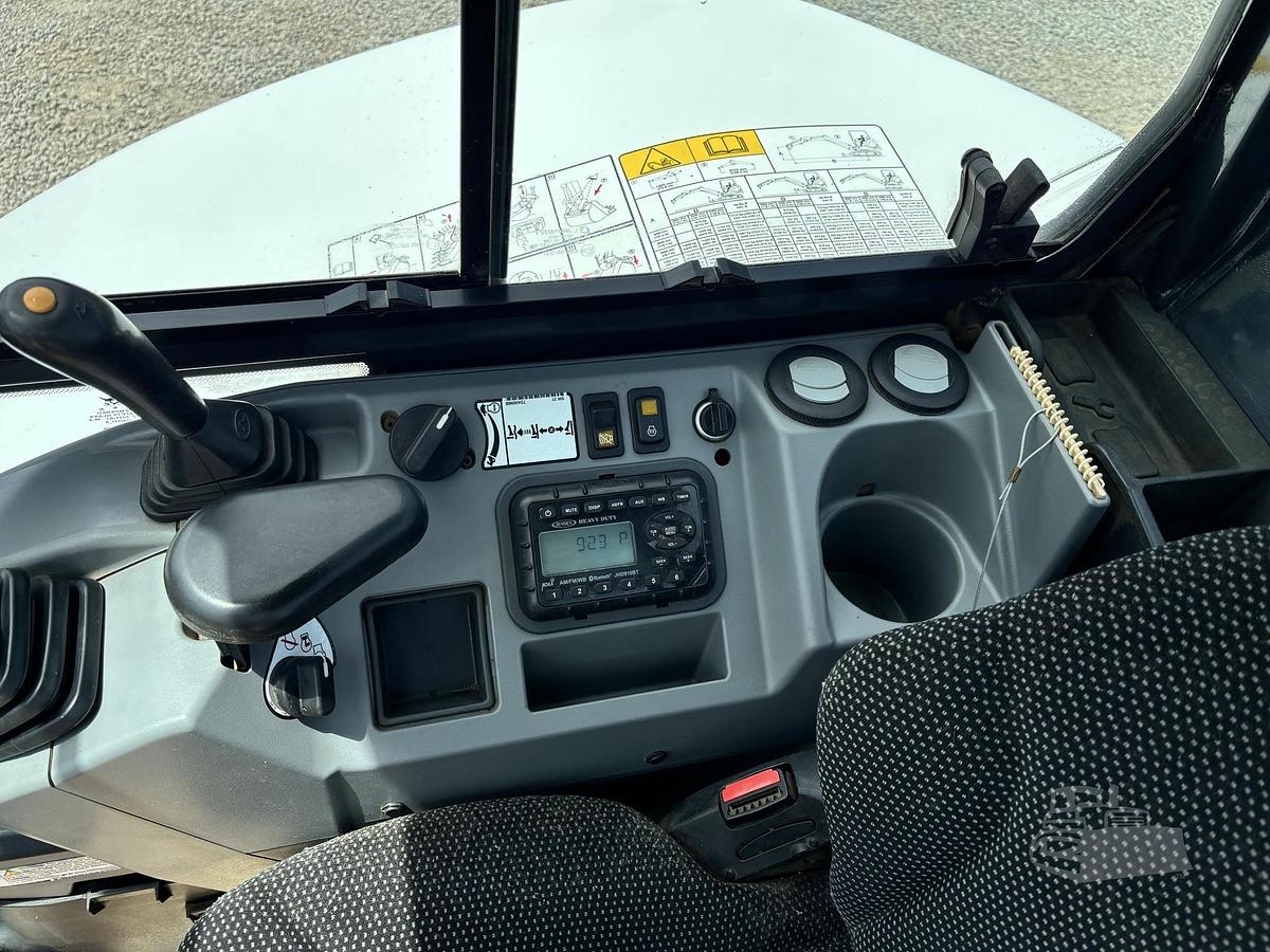 2023 BOBCAT E50R2