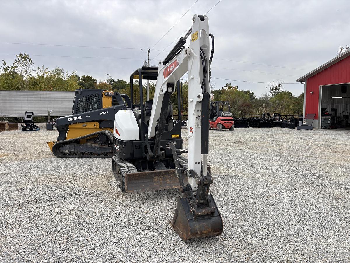 Used 2023 BOBCAT E32r2