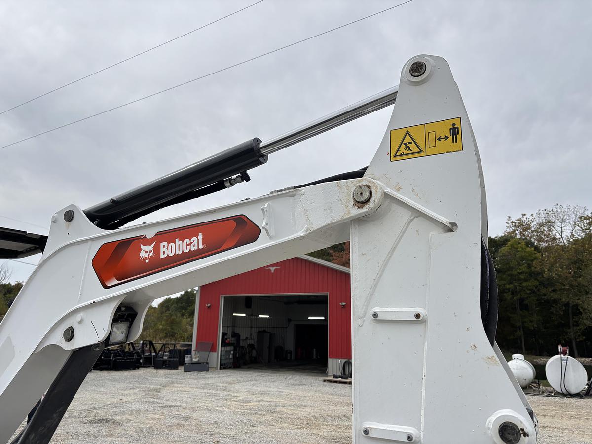 Used 2023 BOBCAT E32r2