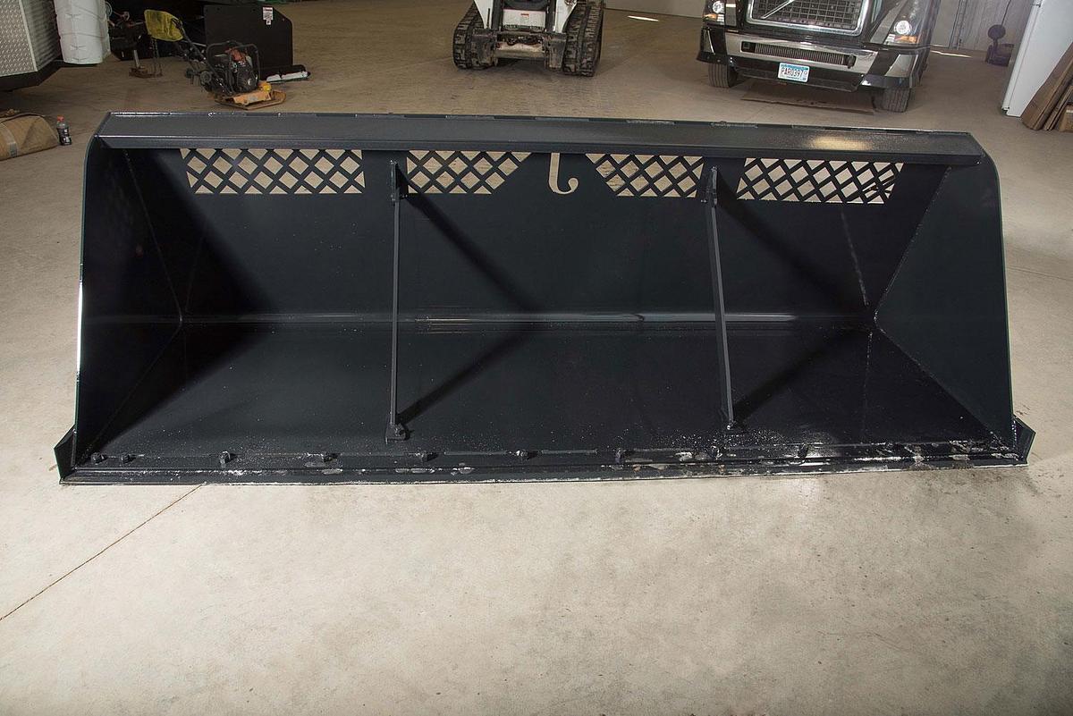 JENKINS IRON & STEEL 72" SNOW & MATERIAL BUCKET