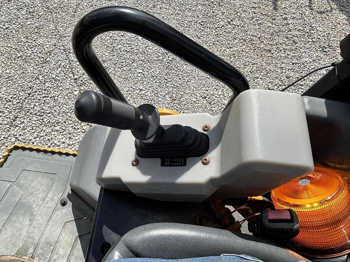 Used 2019 CATERPILLAR CB24B