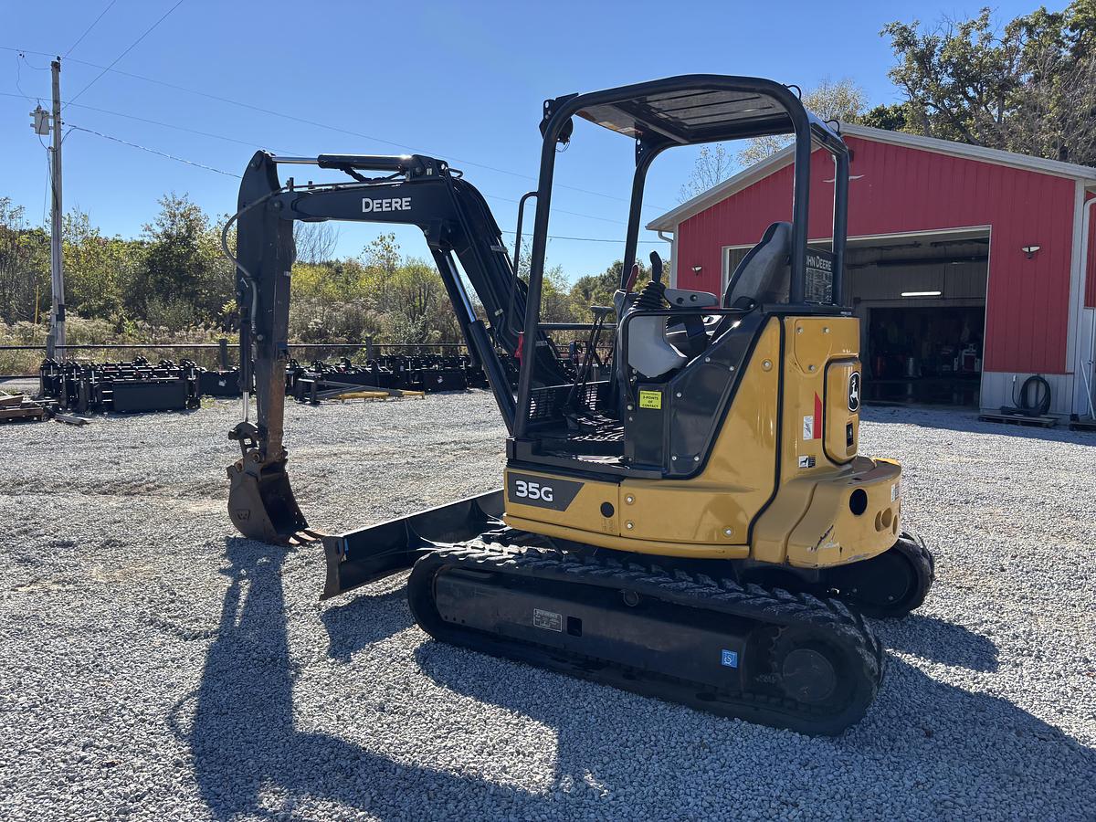 Used 2021 John Deere 35G