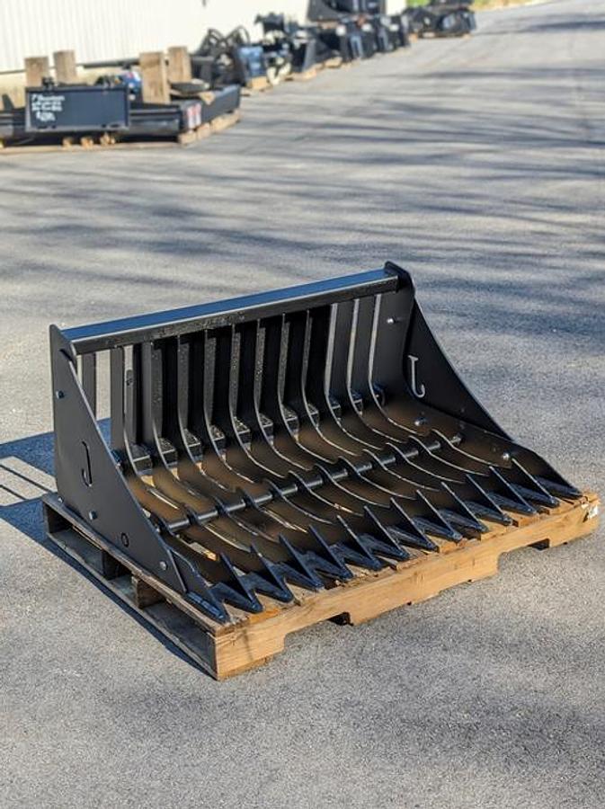 JENKINS IRON & STEEL 48" MINI SKID ROCK BUCKET
