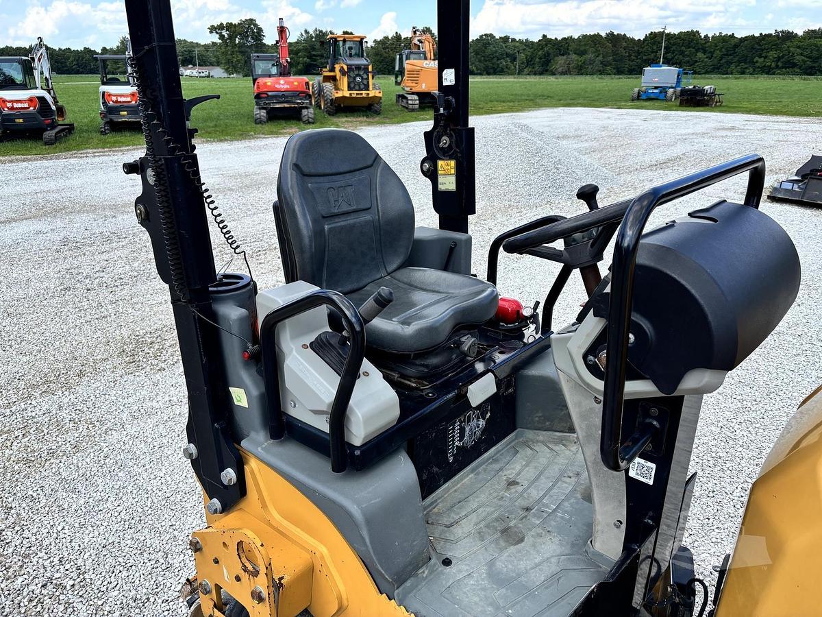 Used 2019 CATERPILLAR CB24B