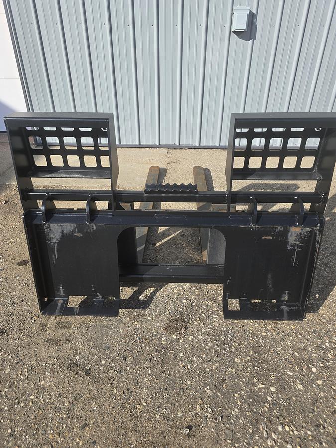 JENKINS IRON & STEEL 4X5 WALK THROUGH PALLET FORKS