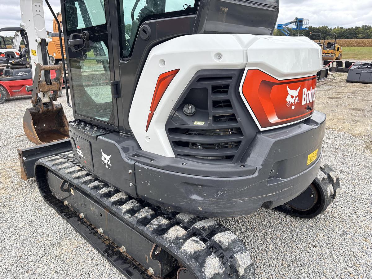 Used 2022 BOBCAT E60r2