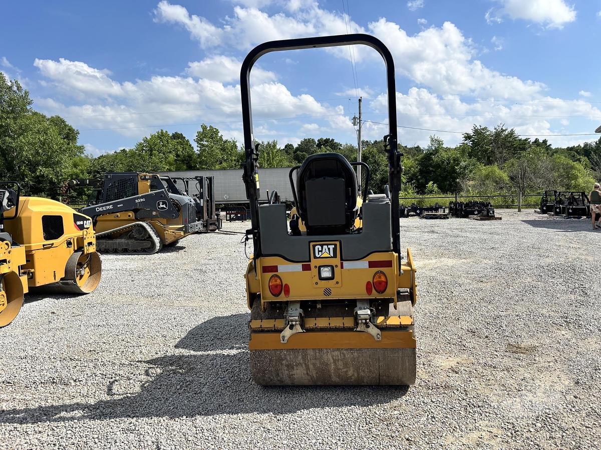 Used 2018 CATERPILLAR CB24B