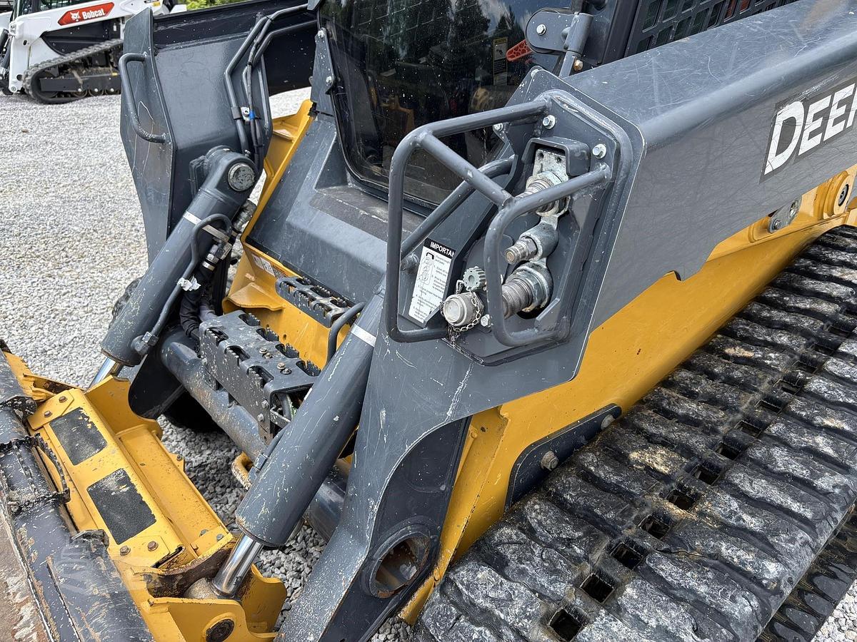 Used 2024 DEERE 333G