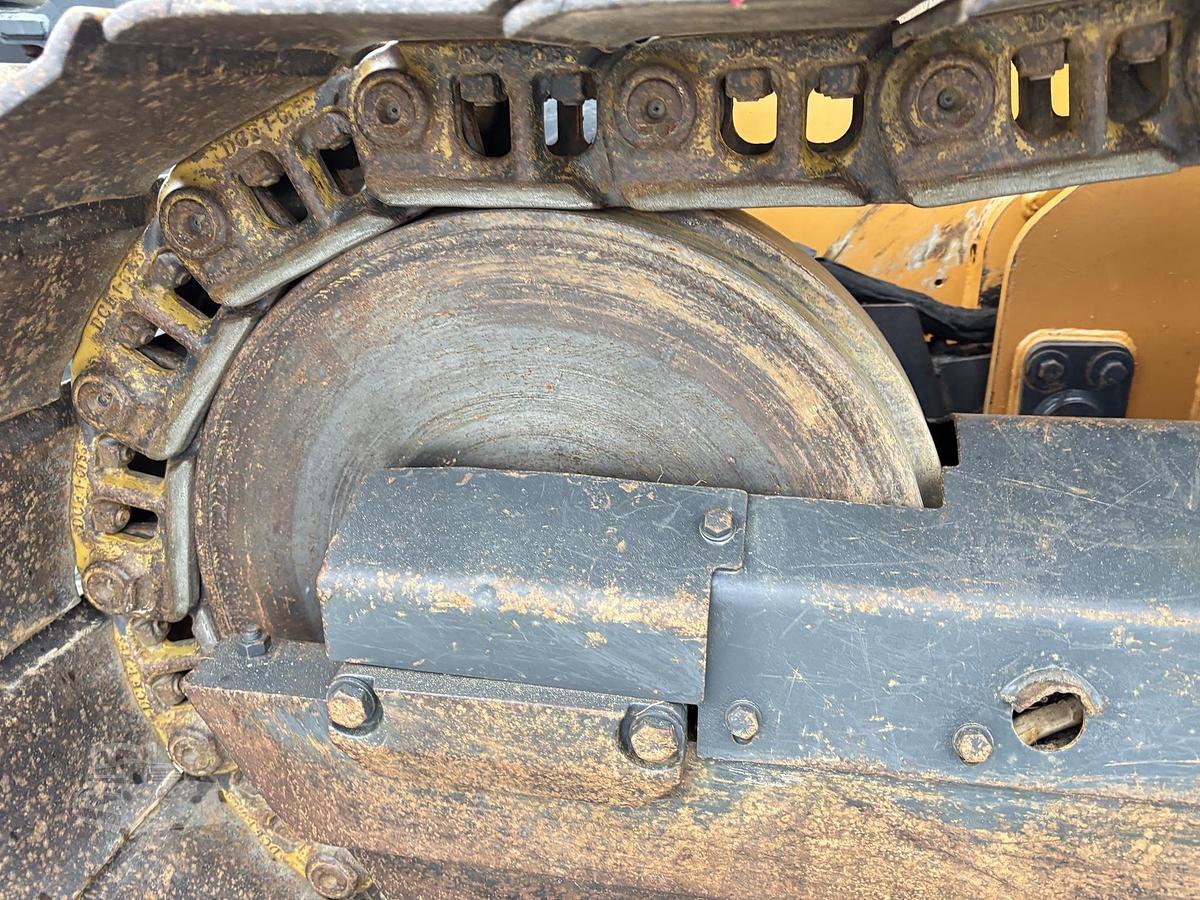 Used 2015 CASE 1150M WT