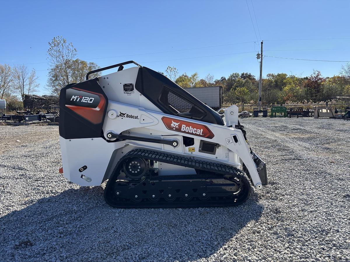 Used 2025 BOBCAT MT120