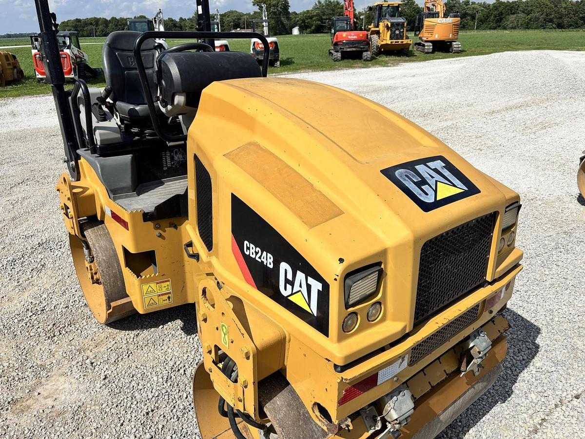 Used 2018 CATERPILLAR CB24B