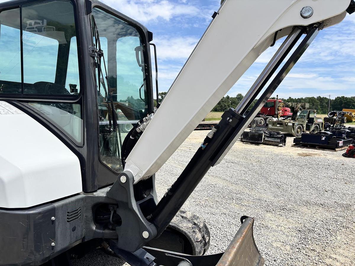 2023 BOBCAT E50R2