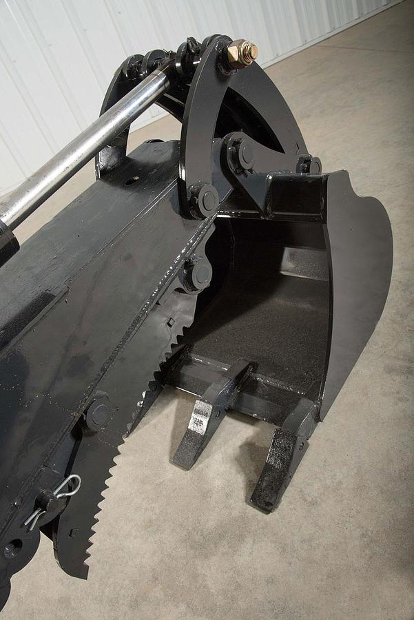 JENKINS IRON & STEEL BACKHOE ATTACHMENT
