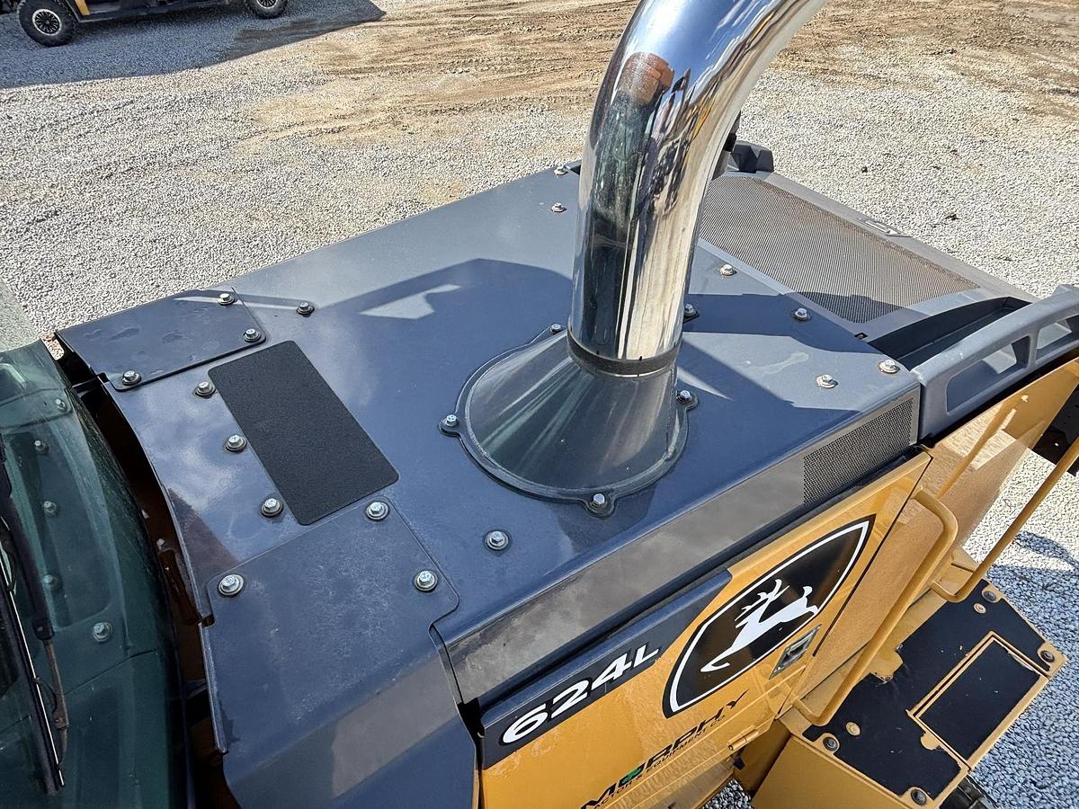 Used 2020 DEERE 624L