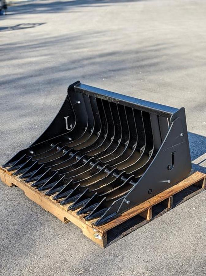 JENKINS IRON & STEEL 48" MINI SKID ROCK BUCKET