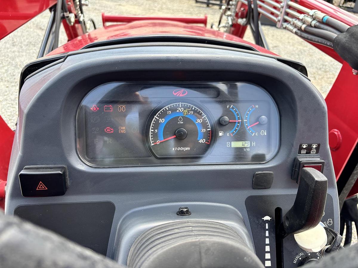 Used 2021 MAHINDRA 2638 HST