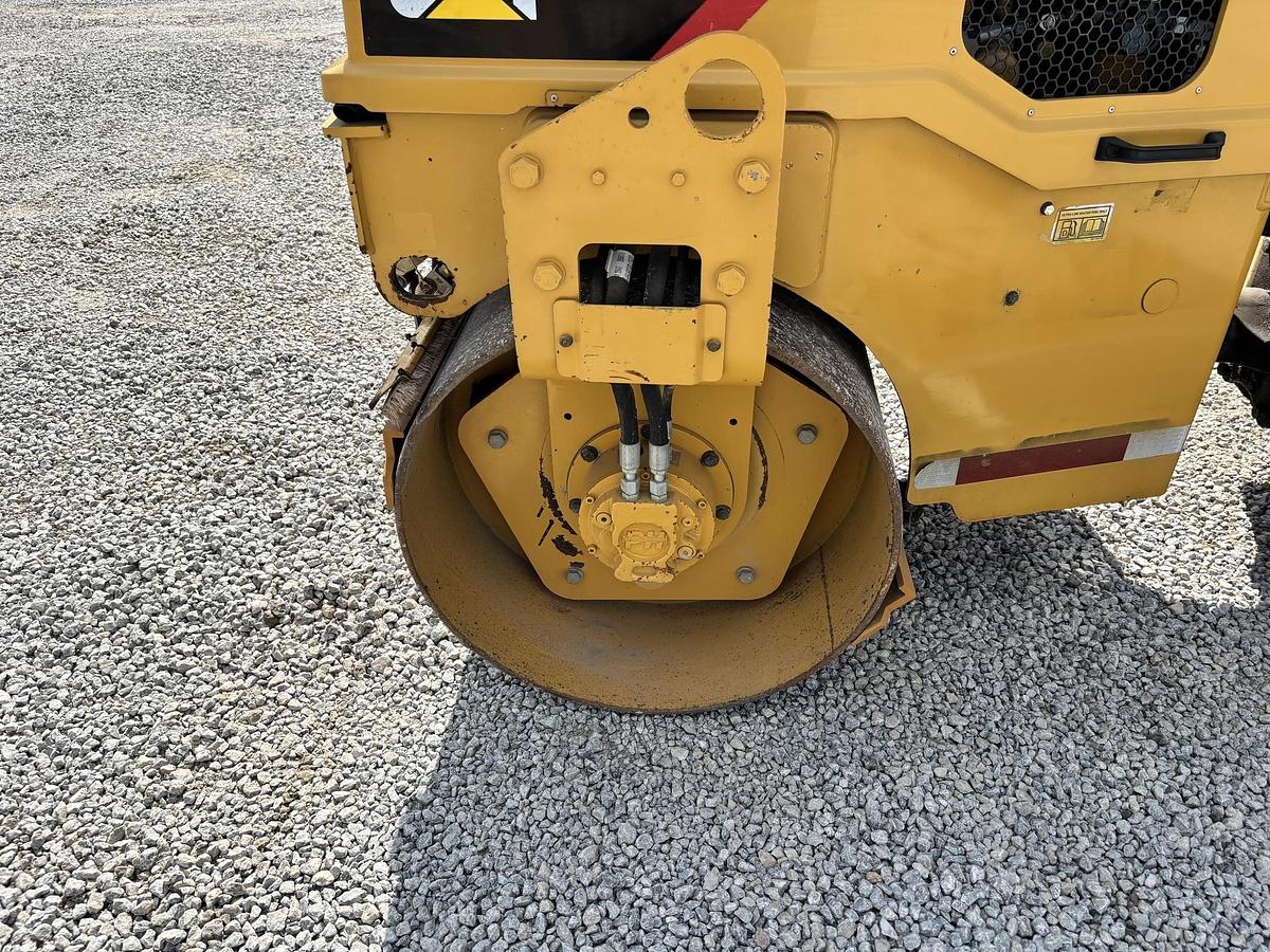 Used 2018 CATERPILLAR CB24B