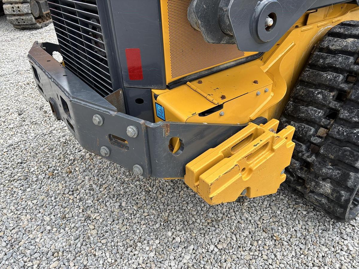 Used 2024 DEERE 333G