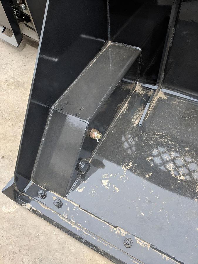 JENKINS IRON & STEEL 62" HIGH DUMP BUCKET