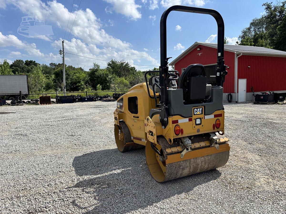 Used 2018 CATERPILLAR CB24B