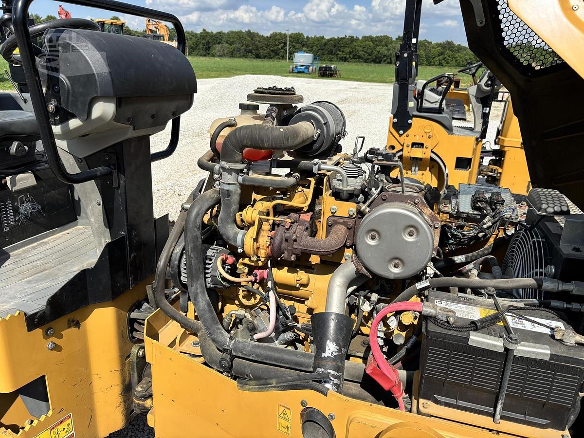 Used 2018 CATERPILLAR CB24B